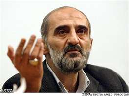 شریعتمداری