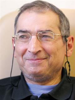 صادق زیبا کلام