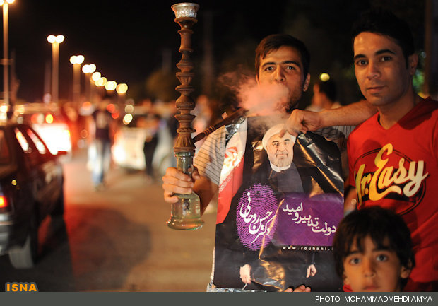 شادی مردم بعد از انتخابات حسن روحانی